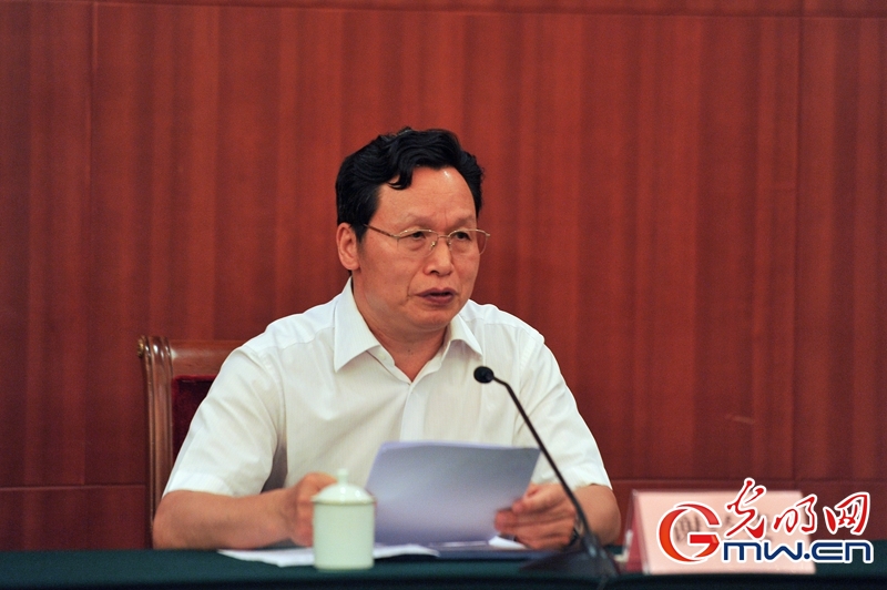 “万企帮万村”向西部深度贫困地区倾斜座谈会召开