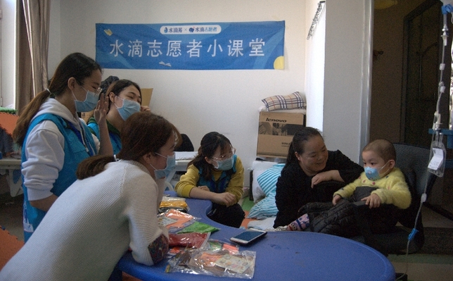 致敬这些平凡的英雄