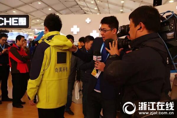 “奋二代”陈克定：用“高冷”科技传递温情
