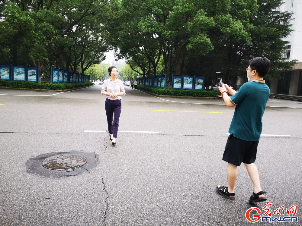 【2020高校招生服务光明大直播】中国地质大学（武汉）直播花絮