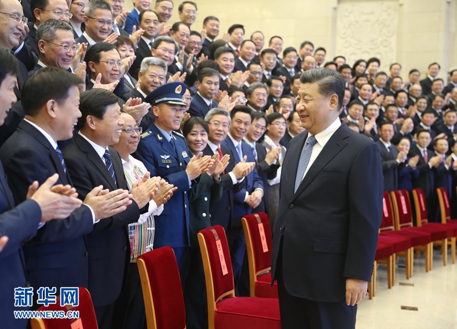 习近平会见全国精神文明建设表彰大会代表