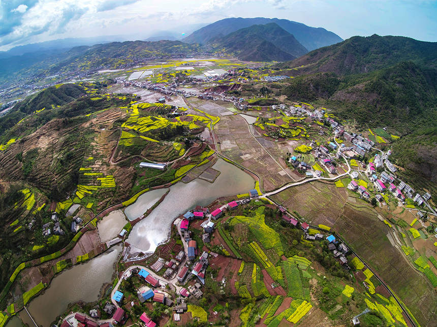 三峡春韵