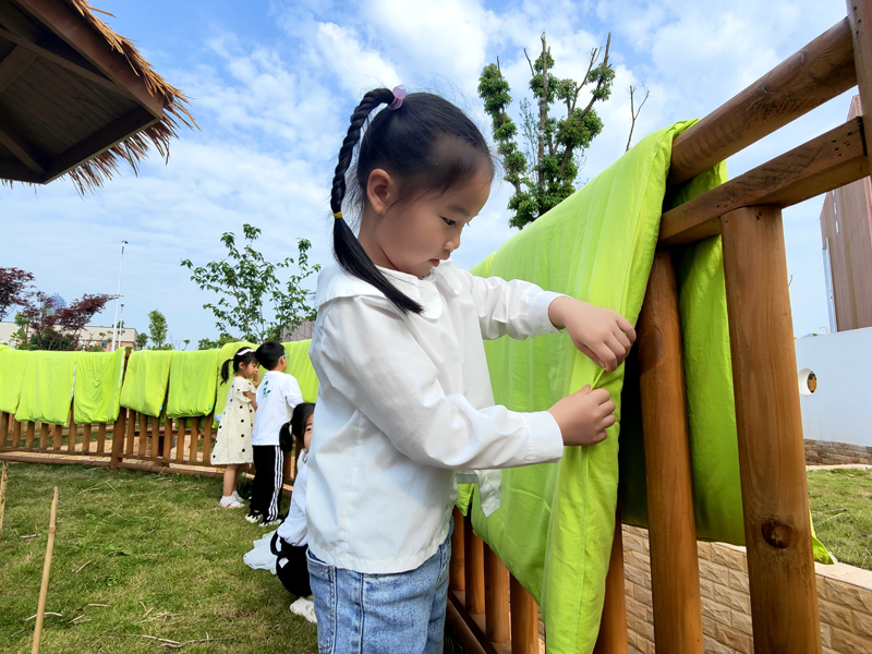 重庆市大足区校园：树立正确劳动观 培养良好劳动习惯