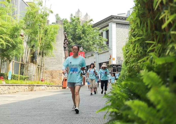 “寻迹九龙”重庆市第四届全民定向越野挑战赛举行