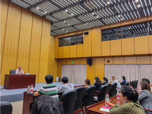 “和全国政协委员一起读书”社会读者群举行线下交流活动