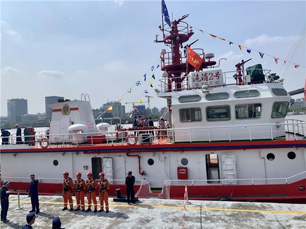 【志愿服务】东岸滨江志愿服务团队再壮大，浦东新区“一江一河”蓝朋友志愿服务队成立