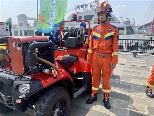 【志愿服务】东岸滨江志愿服务团队再壮大，浦东新区“一江一河”蓝朋友志愿服务队成立