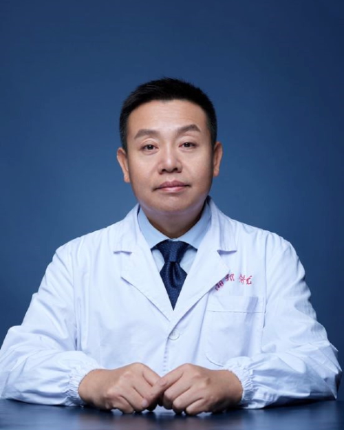 首届2025“中国眼视光·榜样力量”主题展示活动 委员：谭星平