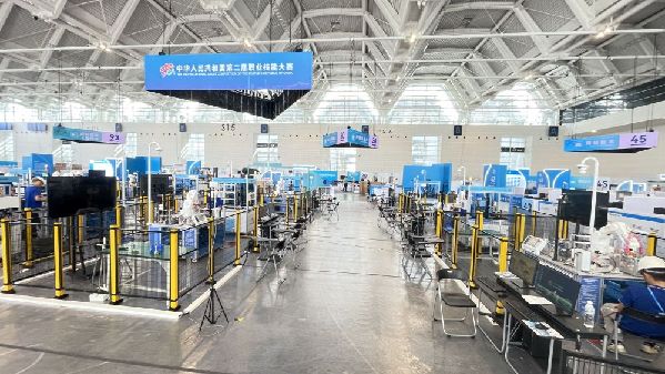 争分夺秒！“大国小匠”积极准备迎战第二届全国技能大赛