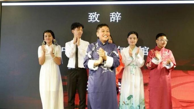 尼泊尔“文化小大使”景天积极参与中外文化交流活动