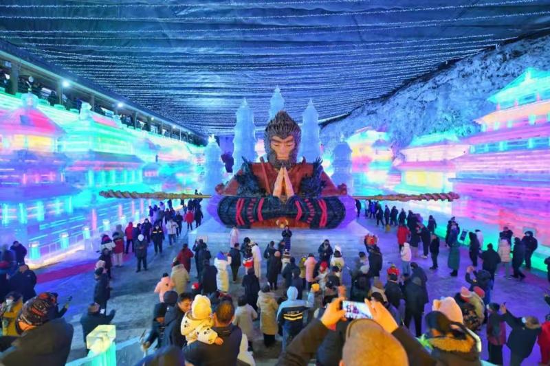 每年吸引超过400万游客 延庆区冰雪产业实现飞跃发展