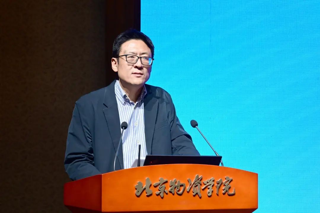 北京市属高校人工智能通识课虚拟教研室第三次教学研讨会在北京物资学院成功举办