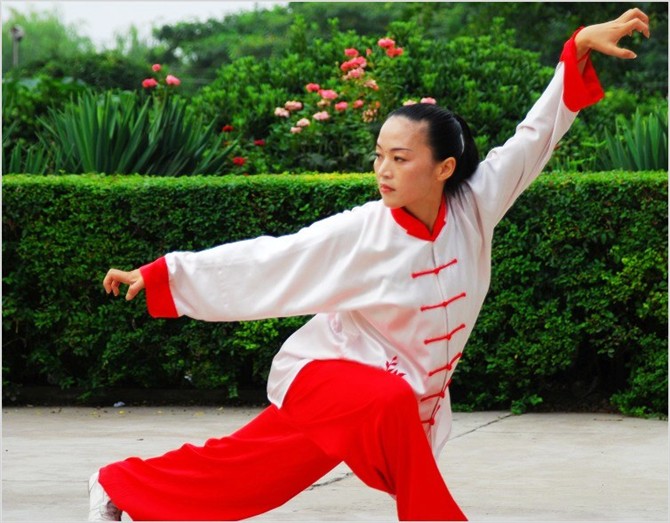 2024“中国非遗年度人物”30位提名候选人:陈静 2024“中国非遗年度人物”30位提名候选人:陈静