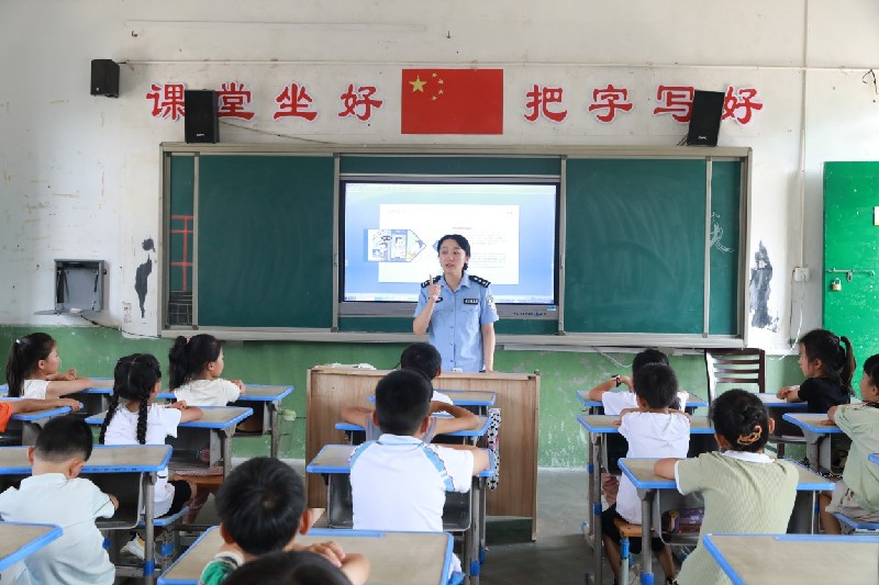 福建“护苗学堂”：练就“反诈”火眼金睛