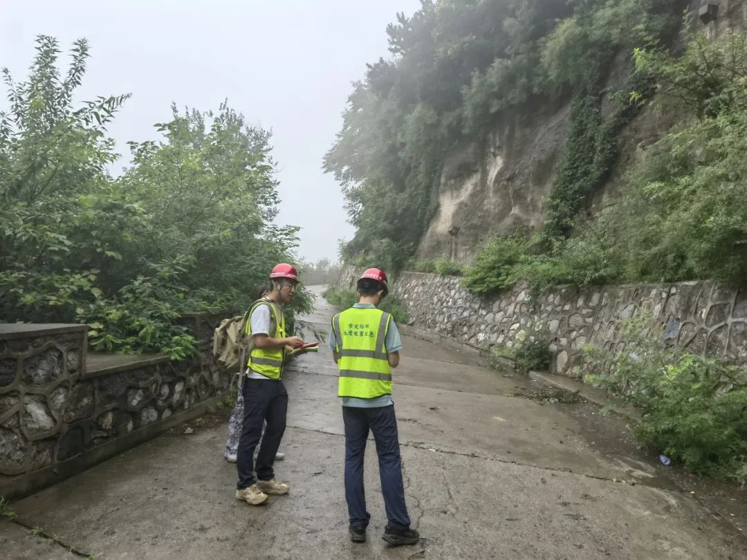 北京海淀分局积极应对强降雨，确保安全度汛