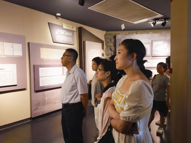 在山海之间感悟健康科普的青春力量——2025年大学生健康科普夏令营走进青岛