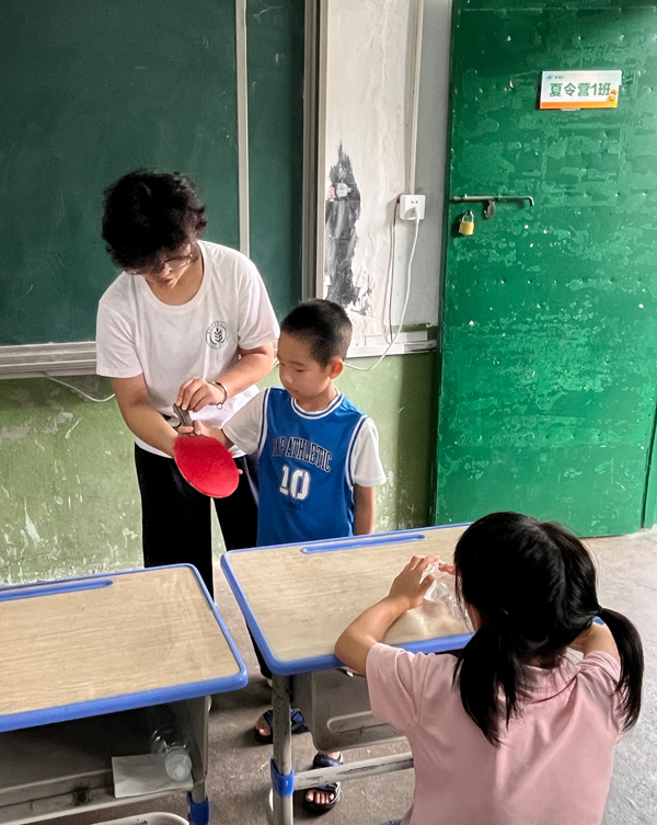 【护苗日志】那个模仿马龙的孩子，想练成六边形战士