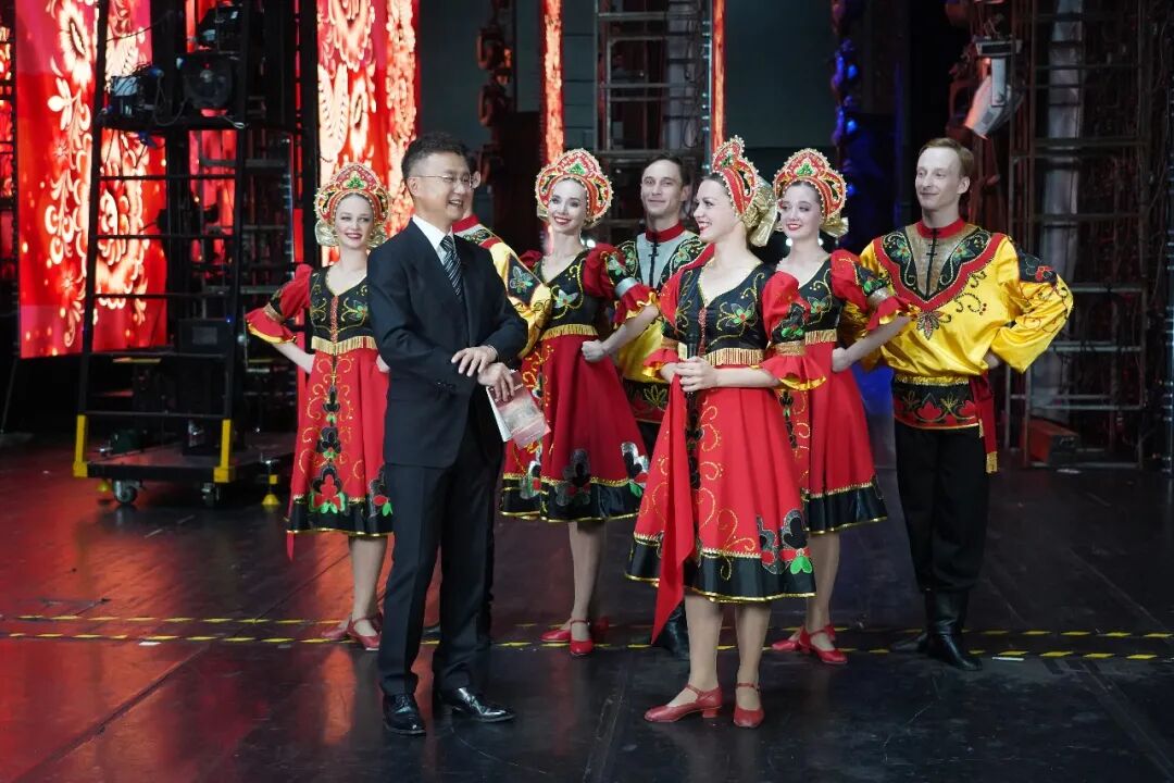 超高清“第二现场”三度绽放 全国共唱“胜利之歌”