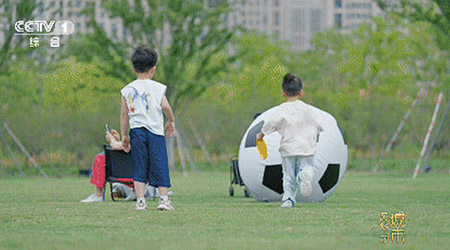 浦江奔涌，潮起东方 《城市风华录》走进上海
