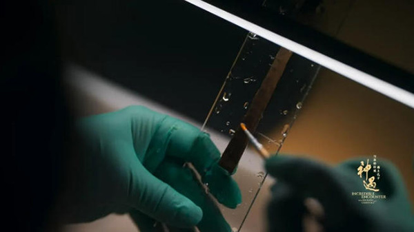 AI唤醒伟大相遇 国际合拍纪录片《神遇:当苏格拉底遇上孔子》今晚播出 AI唤醒伟大相遇 国际合拍纪录片《神遇:当苏格拉底遇上孔子》今晚播出