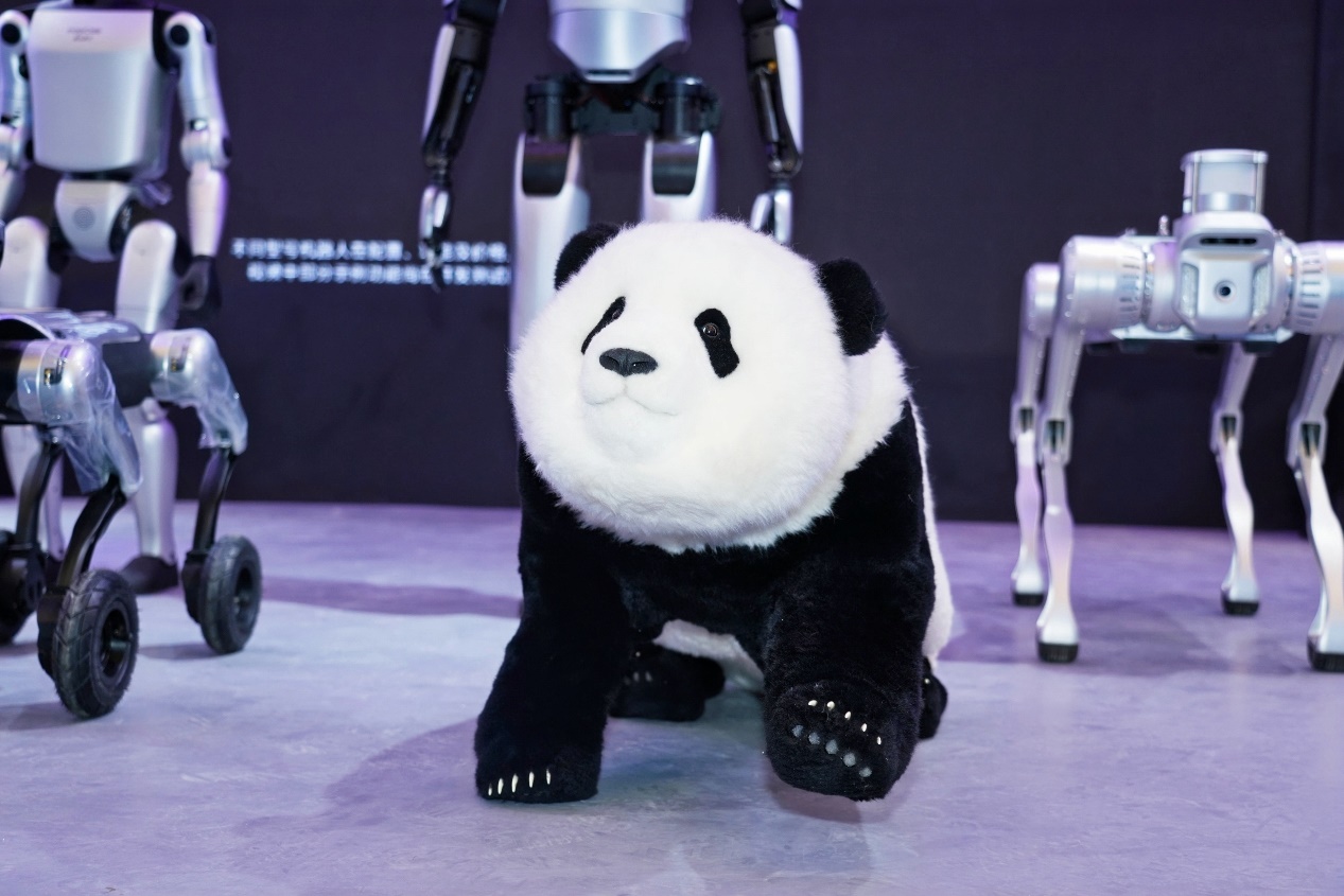 AWE2026｜魔法原子携春晚机器人亮相