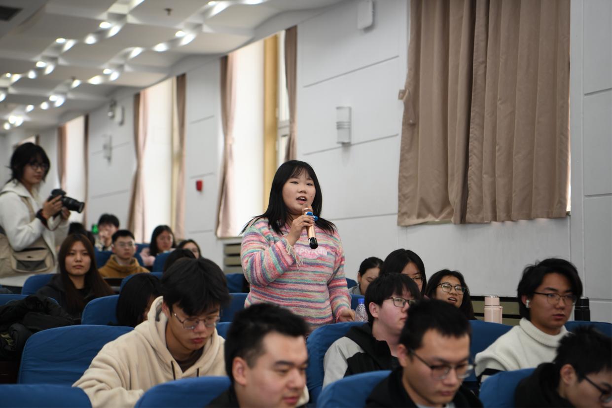 钱学森之子钱永刚做客科学家精神百场讲坛