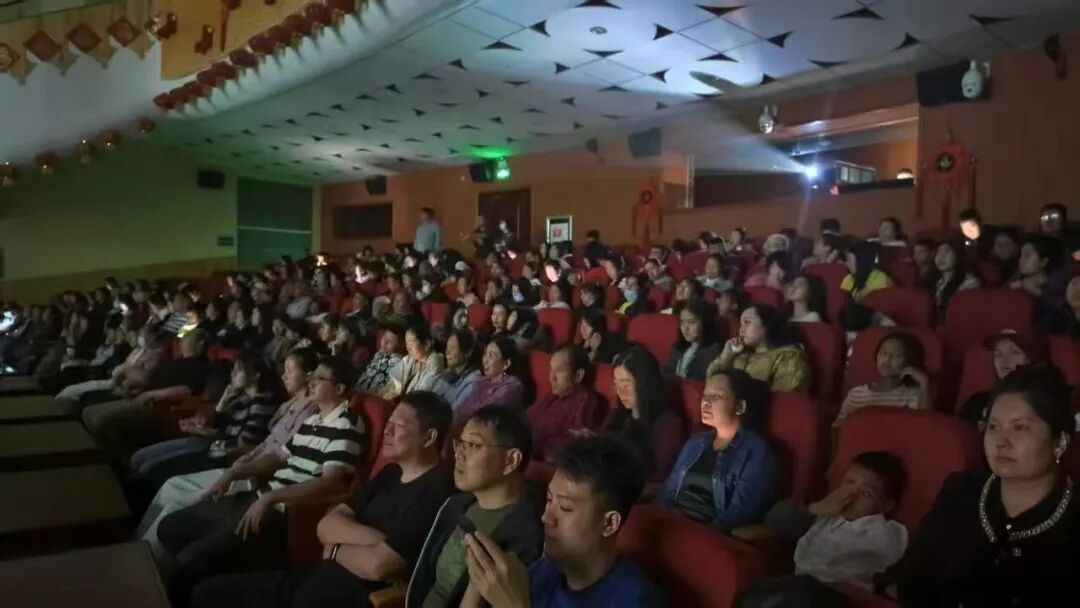 跨越山海,北京“超现场”让《阿依达》从尼罗河畔来到你我身边——