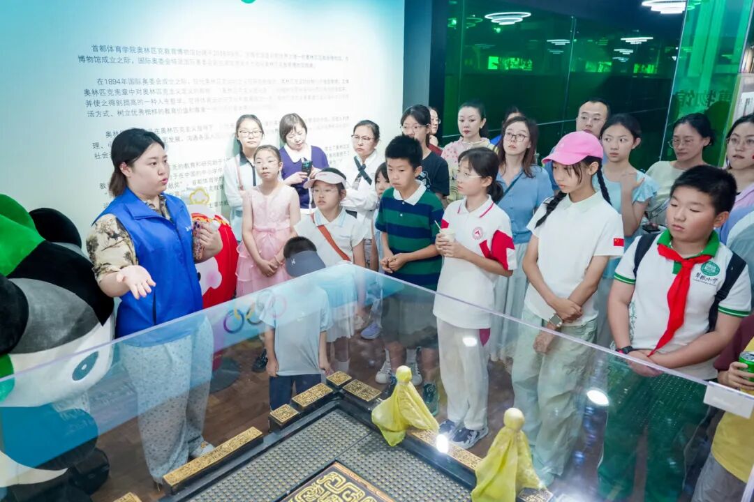 聚焦北奥院︱“青奥逐光·中非同心”2026达喀尔青奥会青少年奥林匹克艺术作品展在首都体育学院(北京国际奥林匹克学院)开幕