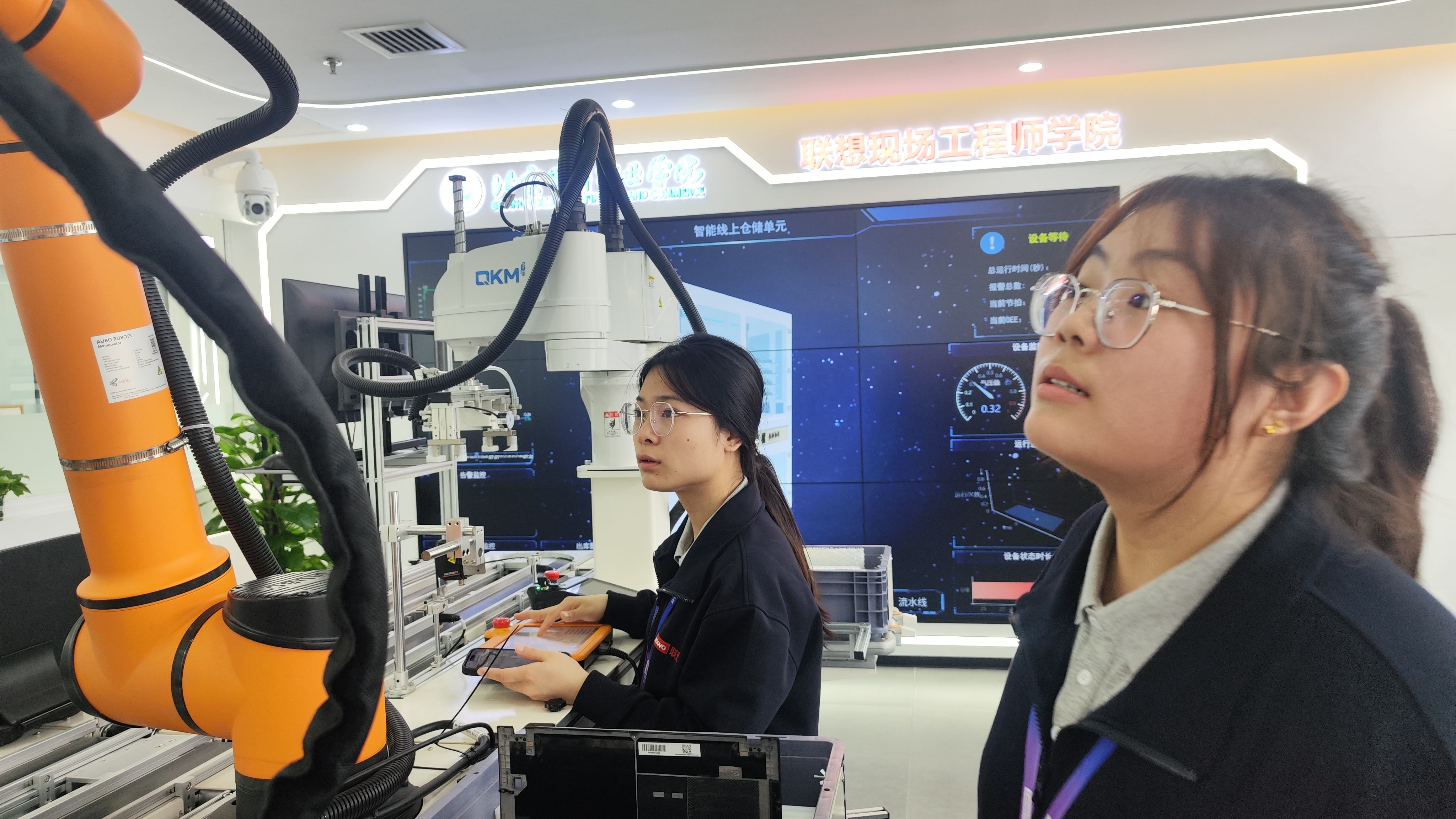 北京高校助力推进教育科技人才一体发展特别报道|北京财贸职业学院②:看“大线出题”如何携手“小线答题” 北京高校助力推进教育科技人才一体发展特别报道|北京财贸职业学院②:看“大线出题”如何携手“小线答题”