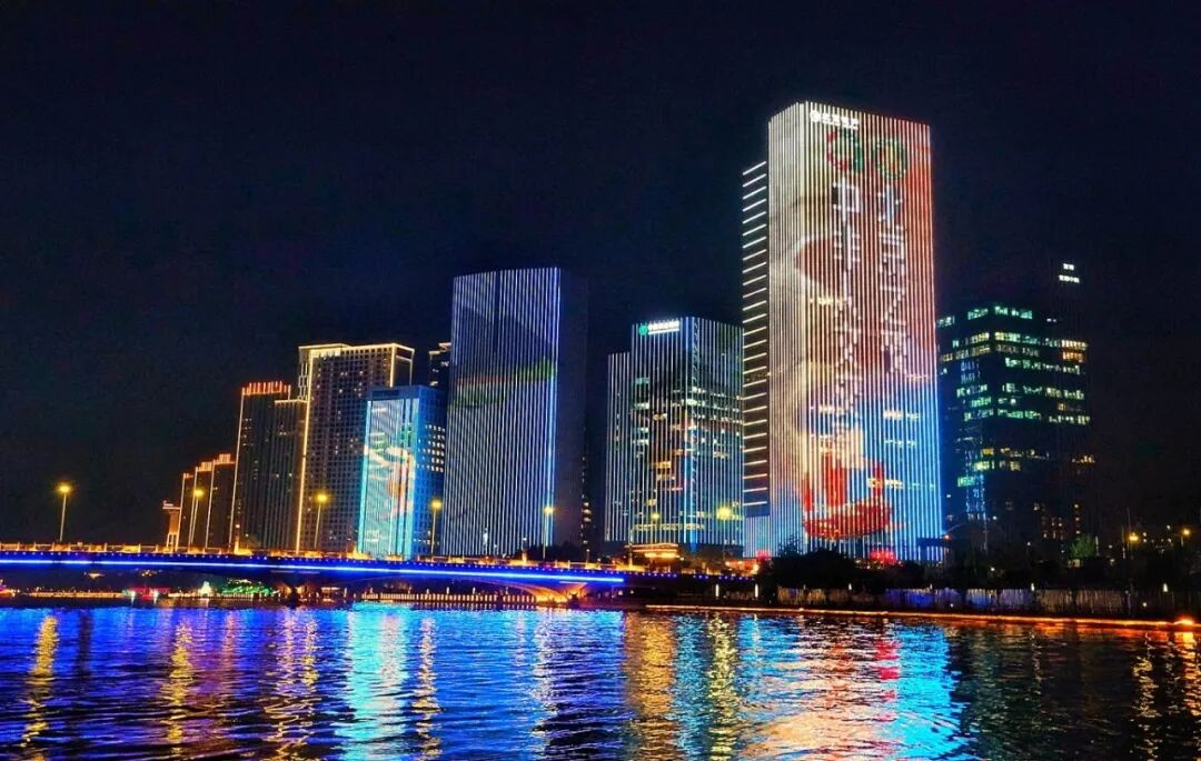 “中非人文交融·北京之夜”亮相大运河,千年水脉见证中非友谊