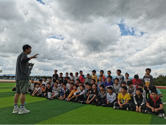 三次离家 五年扎根扶贫一线——讲述东北大学派驻云南省昌宁县驻村第一书记高大鲲的故事