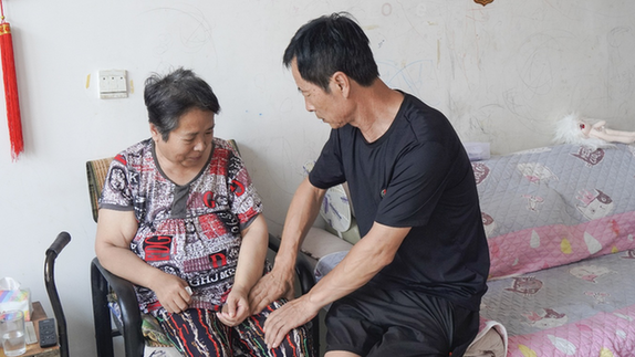 【家风家训话传承】刘子龙：获得最美家庭称号的背后，是对瘫痪妻子11年的坚守