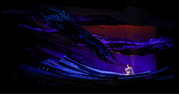 高校原创文化精品 | 青春在戏台上绽放——京剧《迟开的山丹丹》的创新之路