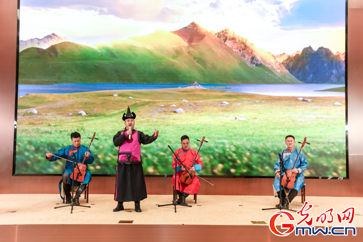 2024“中国非遗年度人物”揭晓 近距离感受非遗年度人物风采