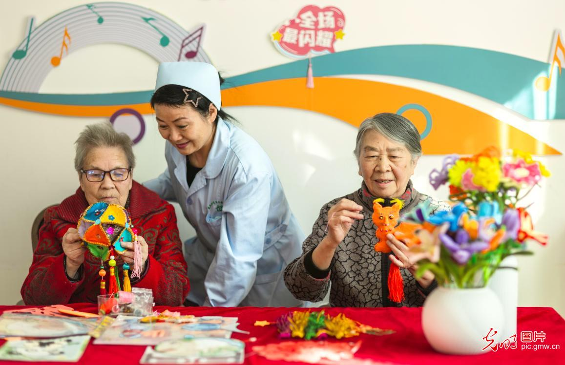 “养老”变“享老”，温暖在身边
